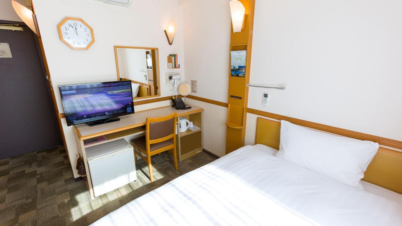 Toyoko Inn Hokkaido Kushiro Juji-Gai Kültér fotó